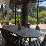 Дом отдыха Saint Tropez -parc Oasis *
