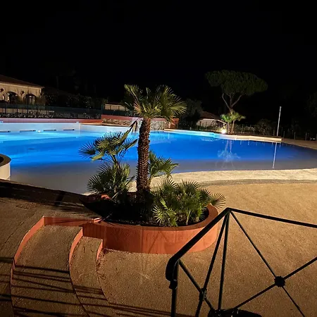 Nyaraló Saint Tropez -parc Oasis Gassin